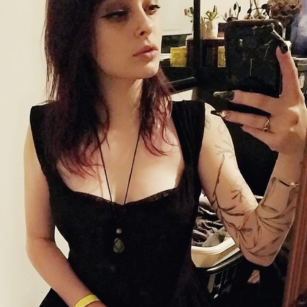 Meet your Posher, Rhiannon